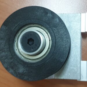 Return pulley suitable for GEZE